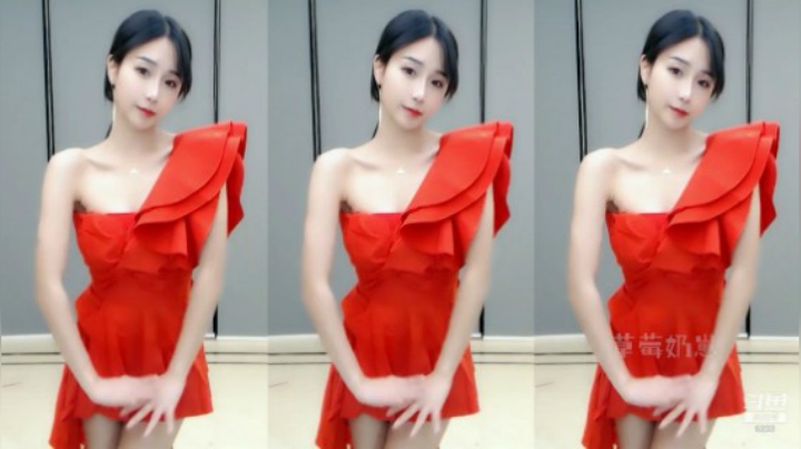 小深深儿：快点进来看跳舞啦！~