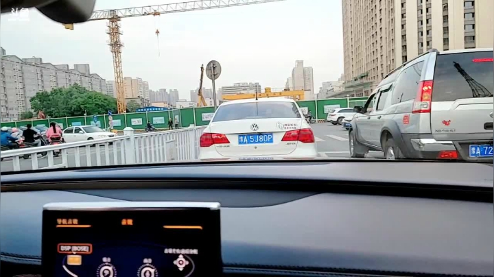 【2021-05-18 18点场】大嘴love：6561377每天带你笑嘻嘻