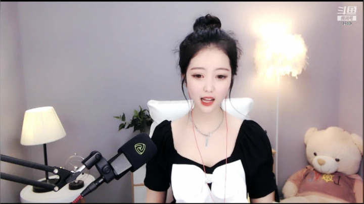 【2021-05-18 23点场】叶子户外：《纪实直播》新疆哈密