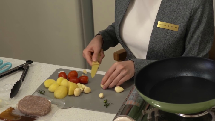 下班后美食  在家躺平吃 雪花汉堡牛排 (2)