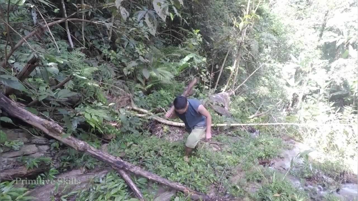 第一季 P3_原始技能：捕蟹【真人我的世界-空手发展-单人炼铁】 (1)