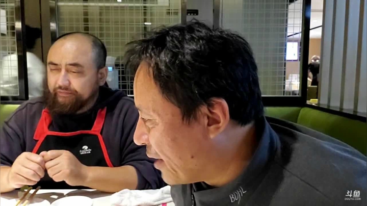 【户外】威海大叔的精彩时刻 20210522 00点场