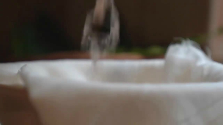 我在斗鱼看YESHI小哥直播美食