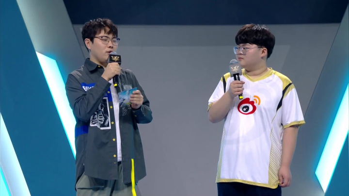 【赛后采访】Weibo.决别：这赛季的进步非常大，并没有什么特别的训练方式就每天练图