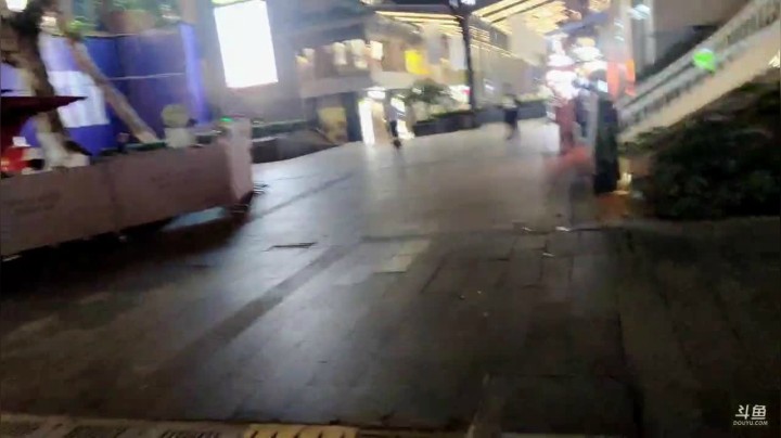 【2021-05-24 20点场】无聊透顶的周扒皮：武汉天地6881241