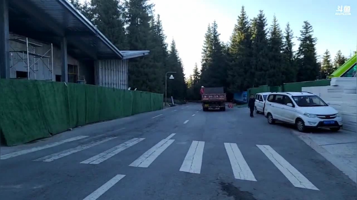 【2021-05-25 19点场】叶子户外：《纪实直播》新疆天山天池