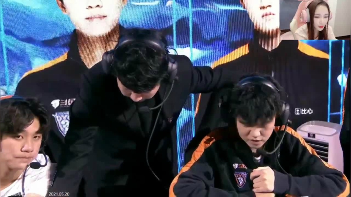 【2021-05-20 19点场】是小鹿哇：小鹿大炮：Hero vs DYG