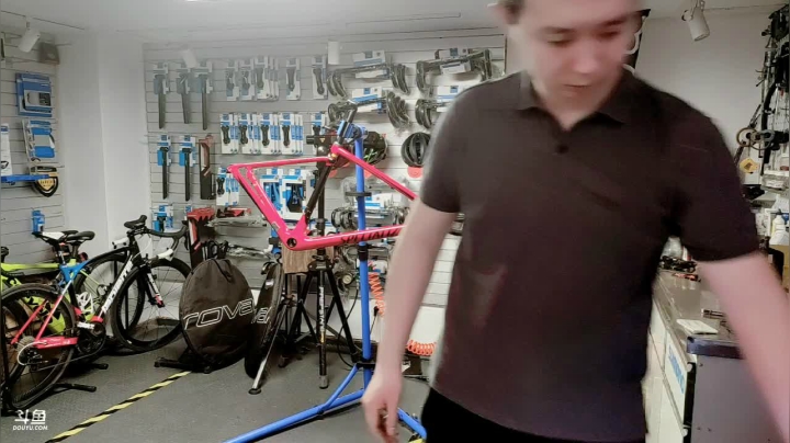 【2021-05-18 11点场】彩虹衫自行车俱乐部RJ：彩虹衫自行车俱乐部 打雷牌 装车
