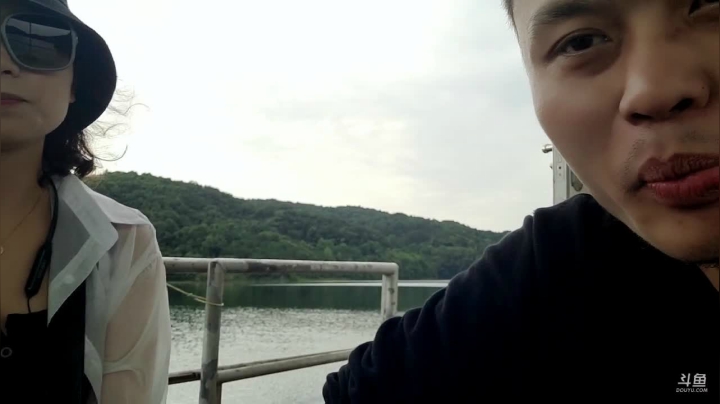 【2021-05-27 13点场】魅力生活i：❤欢迎大哥们来龙潭河玩❤