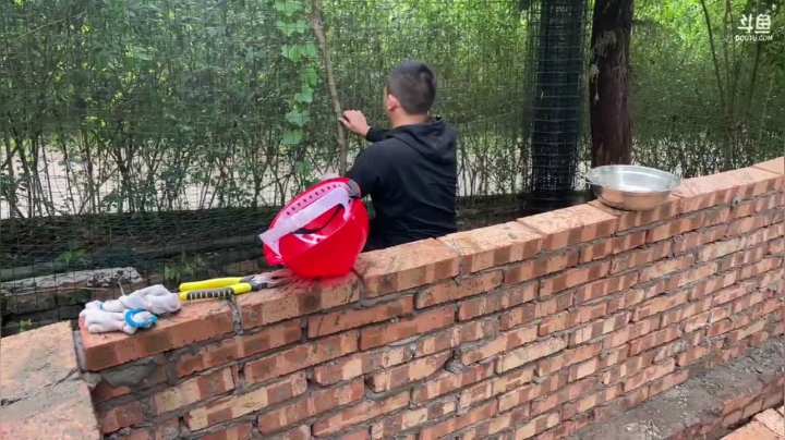 【2021-05-27 14点场】叶子户外：《纪实直播》新疆大巴扎