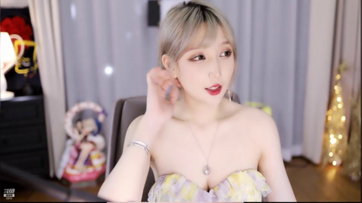 米娜【因为老子大】