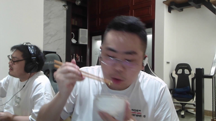 【英雄联盟】洞主丨歌神洞庭湖的精彩时刻 20210529 23点场