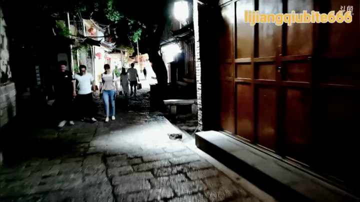 【户外】丘比特王哥的精彩时刻 20210530 00点场