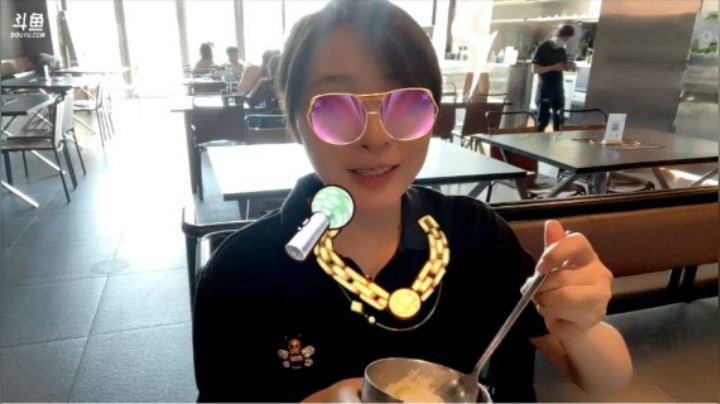 【女流直播】 P2 2021.5.29 逛吃逛吃