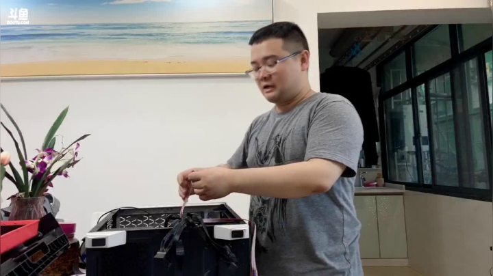 【2021-05-30 18点场】棒老三：帮水友免费装一台大型游戏流畅性价比机！！