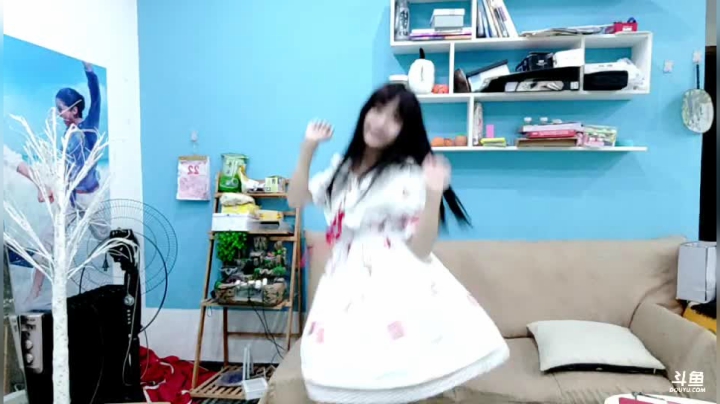 【哈尼九 舞蹈】06-01 22:01