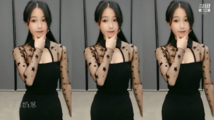 小深深儿：夜深了，点进来看跳舞啦！~
