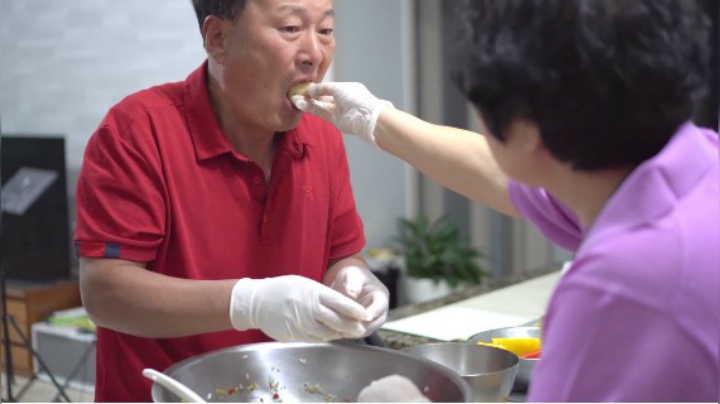 豆腐还能做饭团？秀一下妈妈的独家秘方，还有爸妈甜蜜瞬间哦～