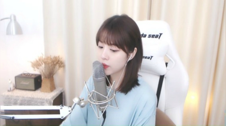 橙大蕾蕾丶~错季
