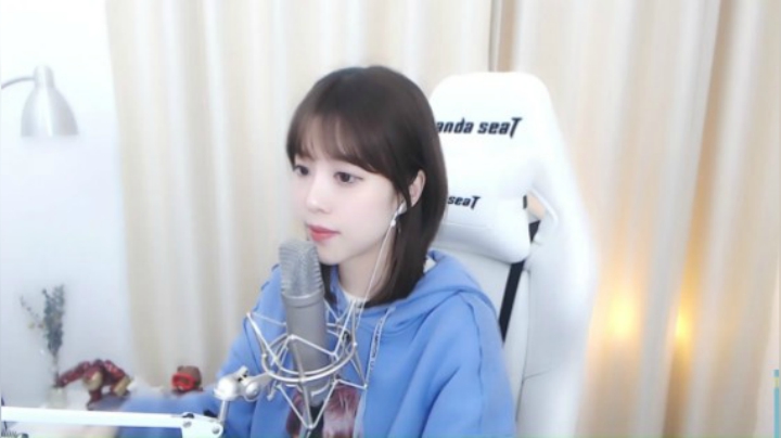 橙大蕾蕾丶~等你归来