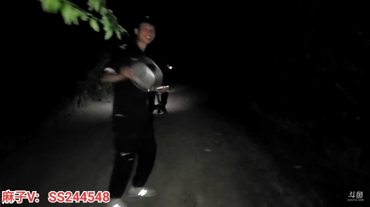 【2021-06-08 23点场】叶子户外：基地的生活