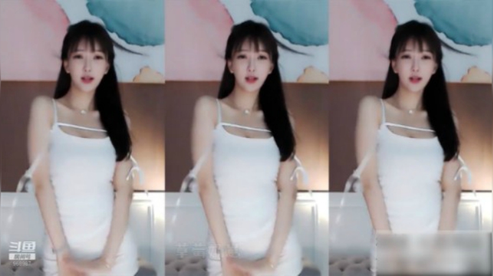 南妹儿呀跳舞中，来看跳舞啦！~