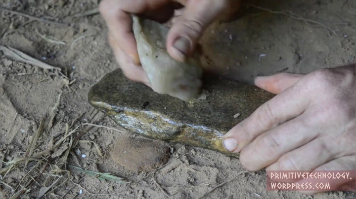 37_鼓风机和木炭  (1)