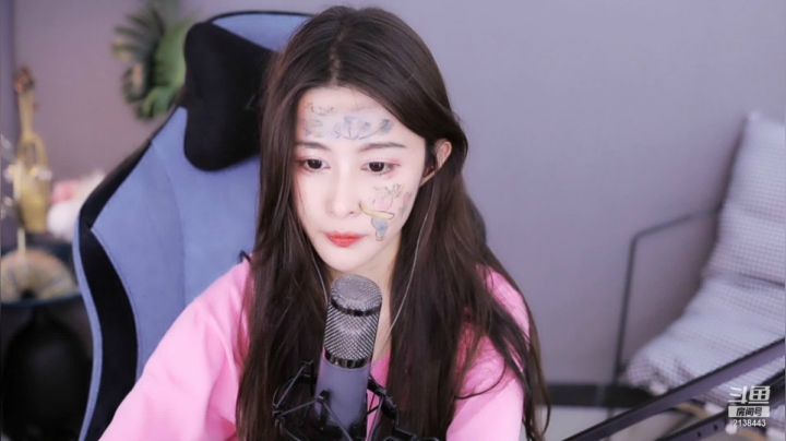 【2021-06-17 16点场】果冻cc007：世间所有的相遇都是久别重逢～