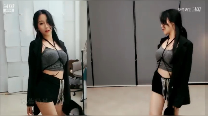 小深深儿：正在跳舞中哦，点进来看跳舞吧！~