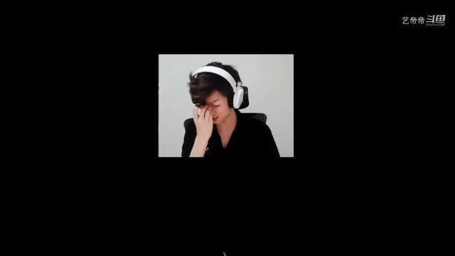 【艺帝帝】遭遇马路“杀手” 超快反应惊呆众人!