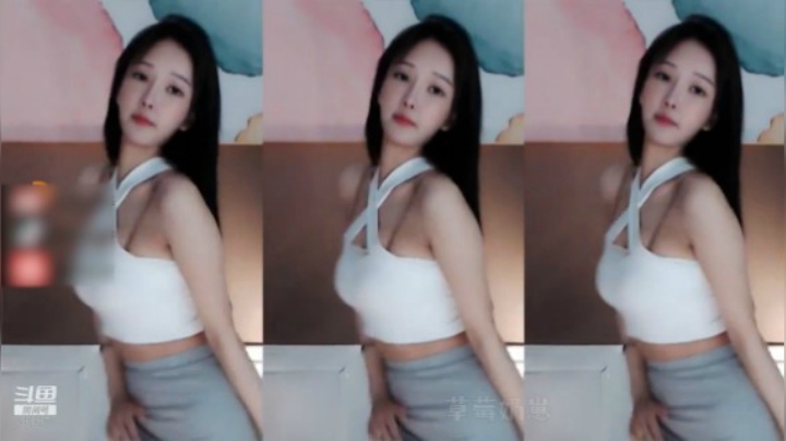 南妹儿呀跳舞中，来看跳舞啦！~
