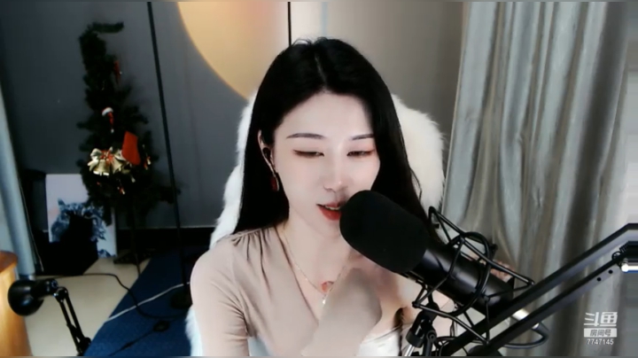 【2021-06-20 19点场】青台miss：哥哥 这里可介绍不了我