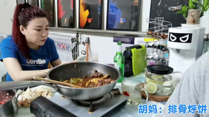 我在斗鱼看无尽无尽的无尽直播美食