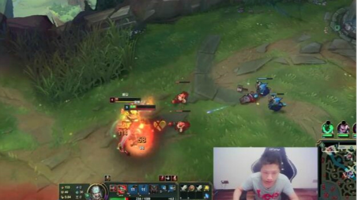 这波E闪首杀就问你帅不帅！