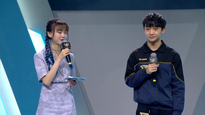 【赛后采访】RNGM.云海：我对道具组队友很放心，大家各司其职就好