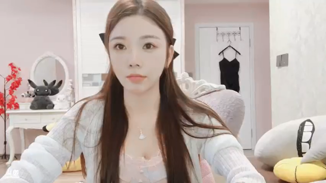 【2021-06-24 16点场】丽亚celiahunne：小姨子：加油吧