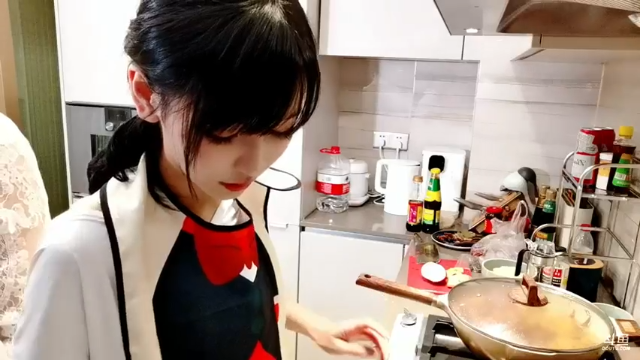 【2021-06-25 18点场】叶知秋Vanessa：叶知秋：周五厨房来啦～