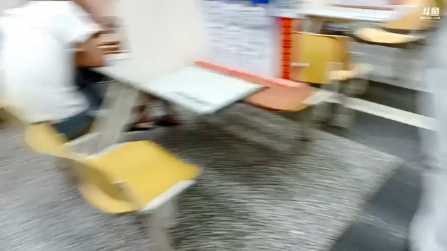 晚上餐厅吃饭