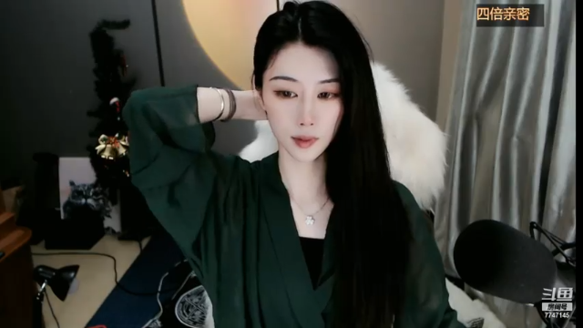 【2021-06-25 18点场】青台miss：哥哥 这里可介绍不了我