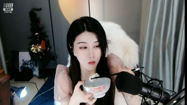 【2021-06-24 21点场】青台miss：哥哥 这里可介绍不了我