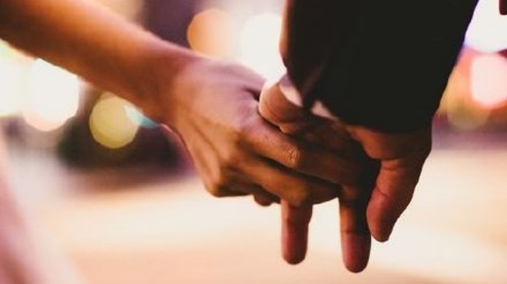 执子之手，与子偕老