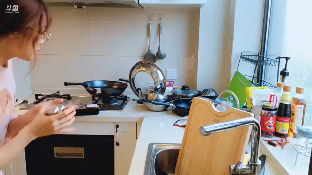 【2021-06-29 18点场】骆歆冲冲冲：骆歆：嗷呜