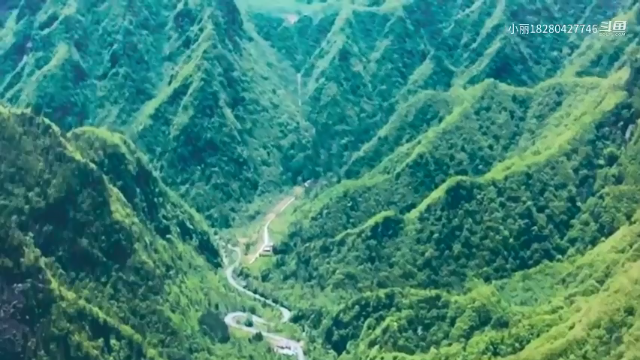 秦岭秘境鹿角梁，群山险峻壮观，徒步穿越露营首选地