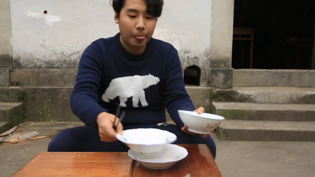 我在斗鱼看YESHI小哥直播美食