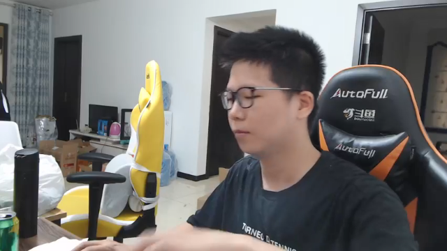 【2021-06-30 10点场】余小C真的很强：余小C：娱乐主播，理解一下