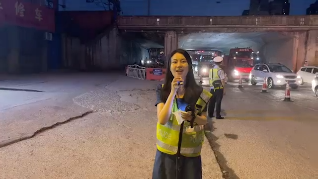 【2021-06-30 19点场】草莓：今晚八点查酒驾直播，开车不要喝酒！