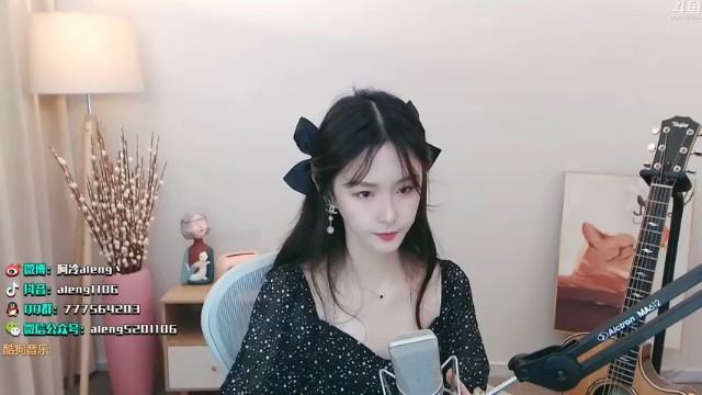 【阿冷aleng丶】歌唱时间，歌声依然很动听第一段