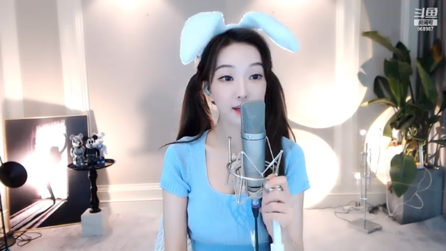 【2021-07-01 00点场】南妹儿呀：身高170的模特mm哦