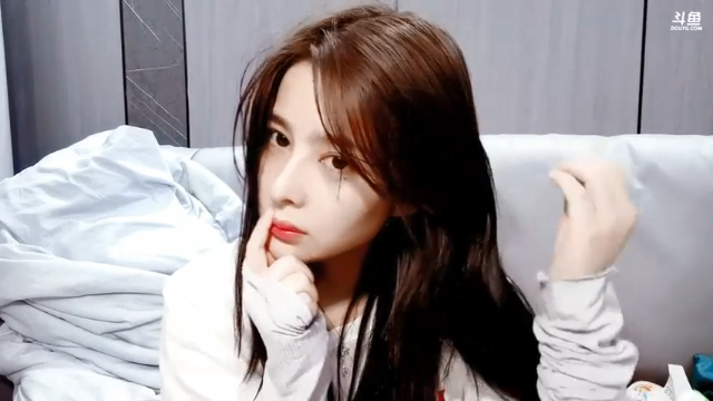 【2021-07-01 10点场】果冻cc007：世间所有的相遇都是久别重逢～