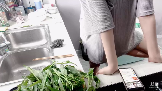 【2021-07-02 11点场】天仙老婆呀：直播炸厨房